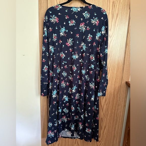 George super soft knit dress 2X EUC midi faux wrap navy with floral print - Picture 2 of 7